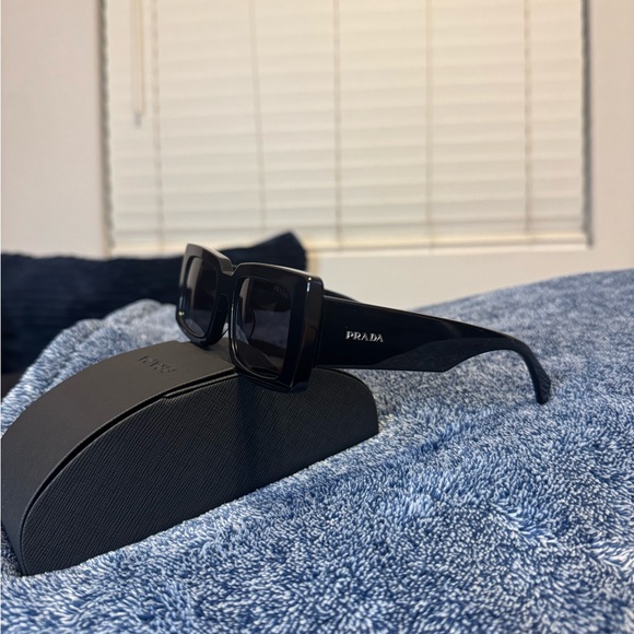 Prada Glossy Black Rectangular Sunglasses - Picture 1 of 3